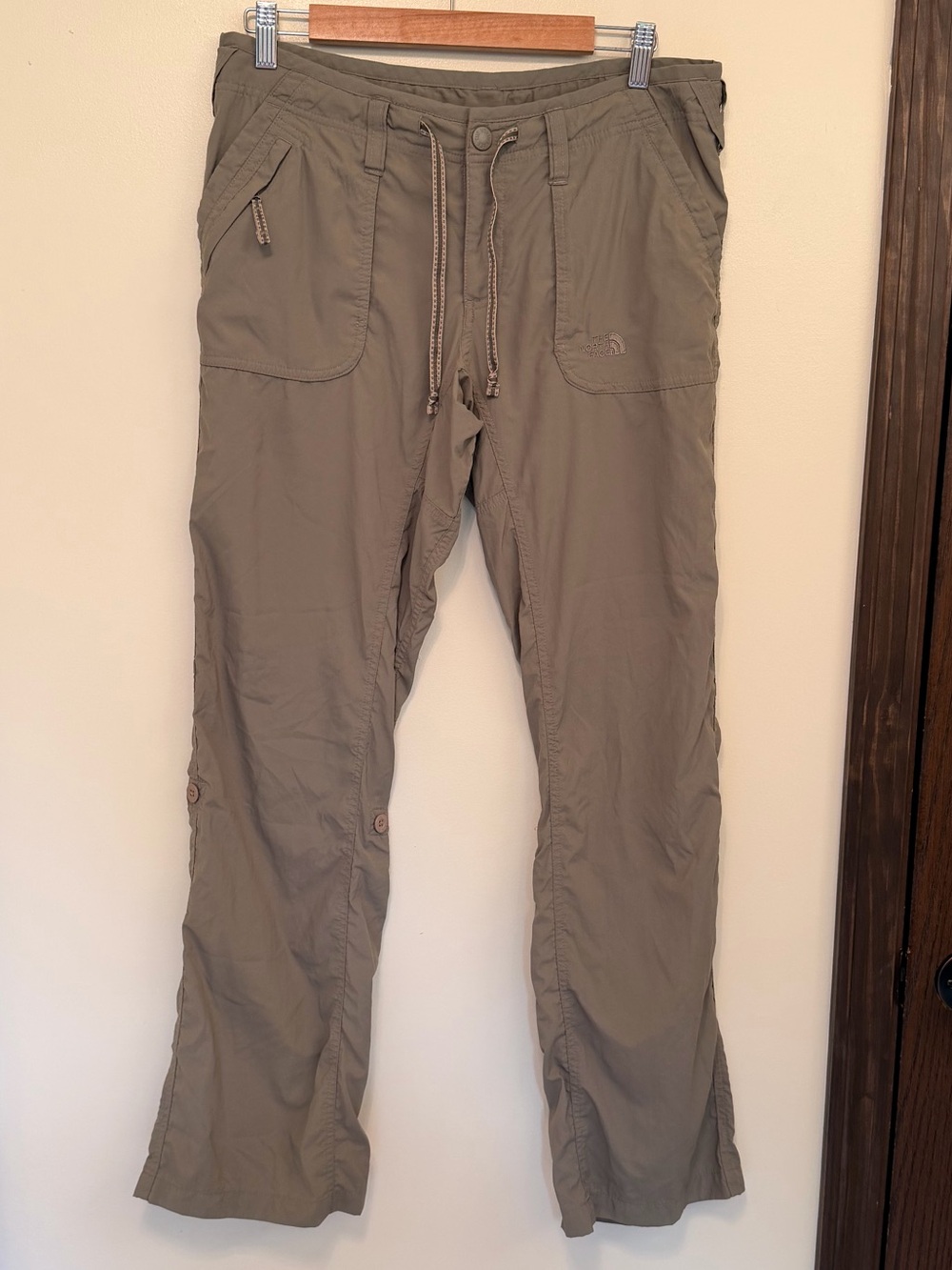 The North Face Women’s Khaki Drawstring High Waisted Cargo Pants